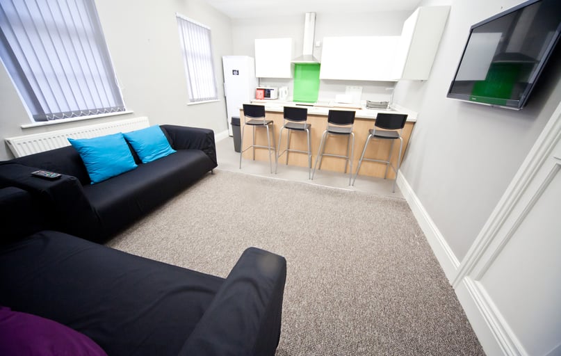 Ribblesdale Place, Near university, Preston - Image 1