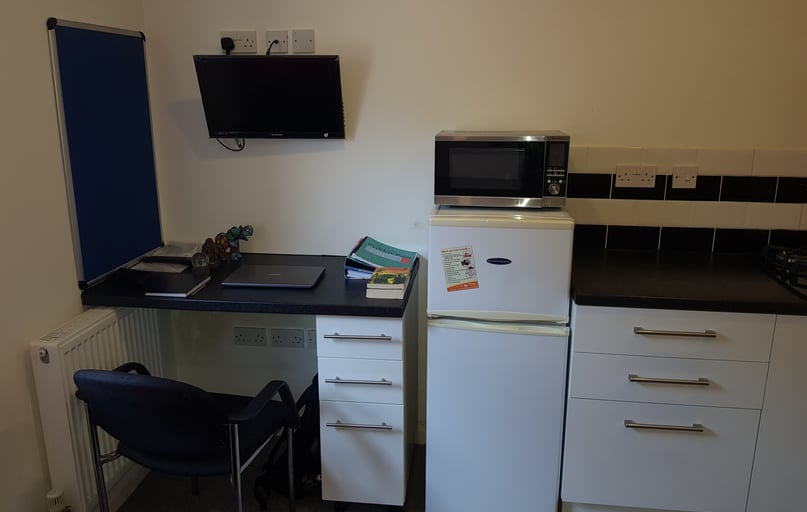 1 & 3 Saxby Street, Near university, Leicester - Image 1