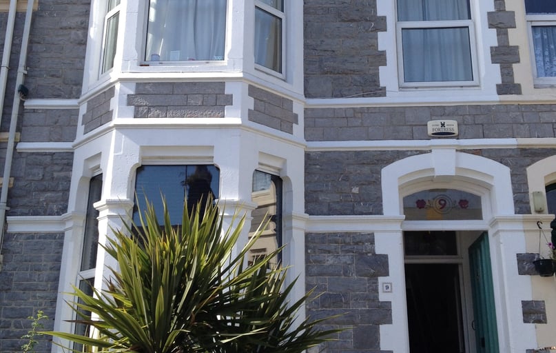 Carlton Terrace, Lipson, Plymouth - Image 1