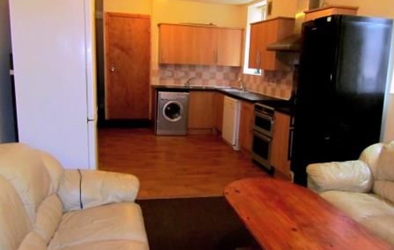 Mauldeth Road, Fallowfield, Manchester - Image 1