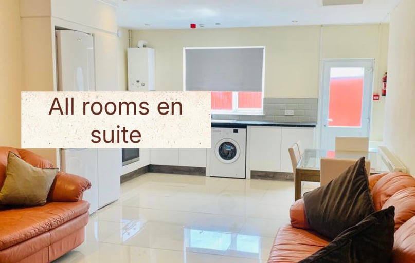 Gwydr crescent, Uplands, Swansea - Image 1