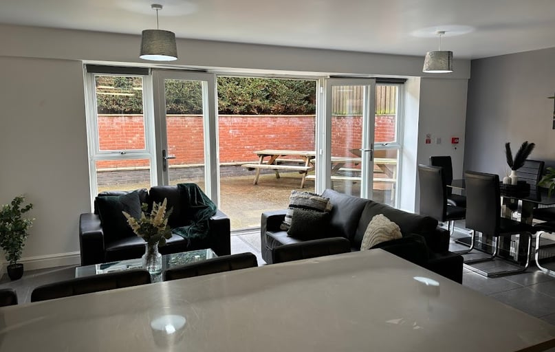 Willowbank Mews, Hillfields, Coventry - Image 1