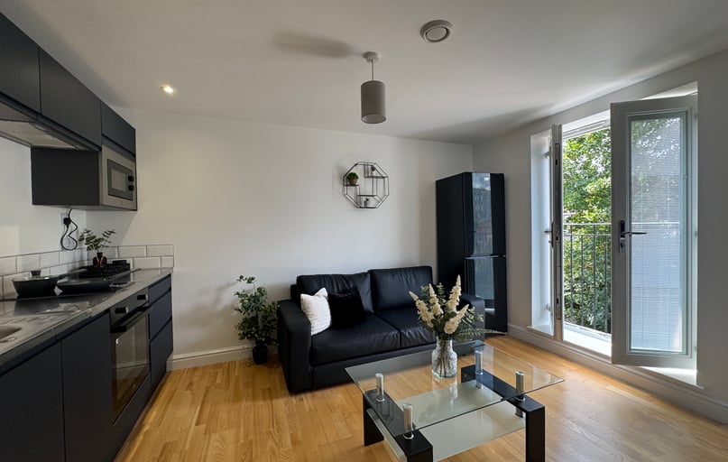 Willowbank Mews, Hillfields, Coventry - Image 1