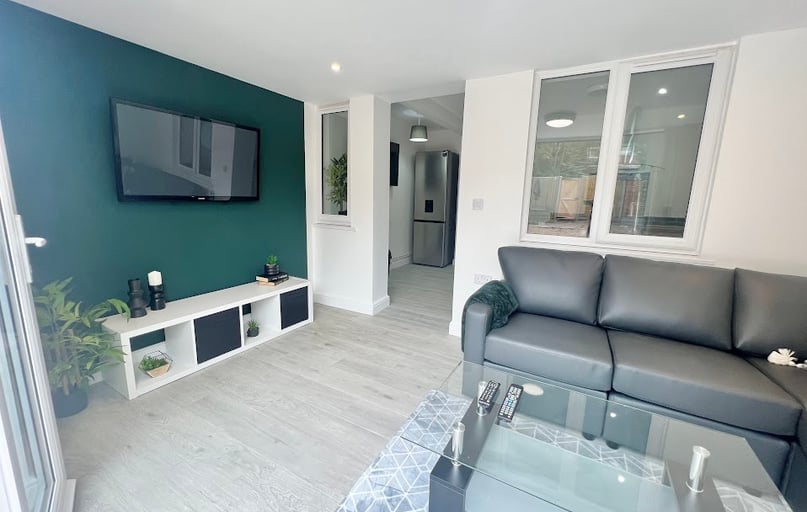 Harper Road, Hillfields, Coventry - Image 1