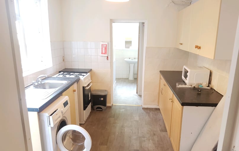 St. Marys Road, Cowley, Oxford - Image 1