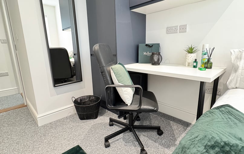 St Pauls Road, University of Portsmouth, Portsmouth - Image 1