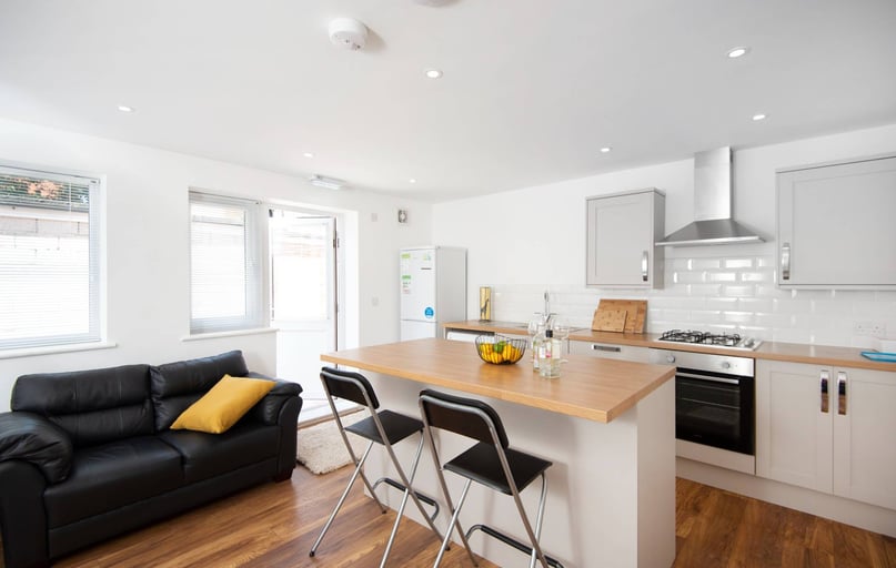 St Pauls Road, University of Portsmouth, Portsmouth - Image 1