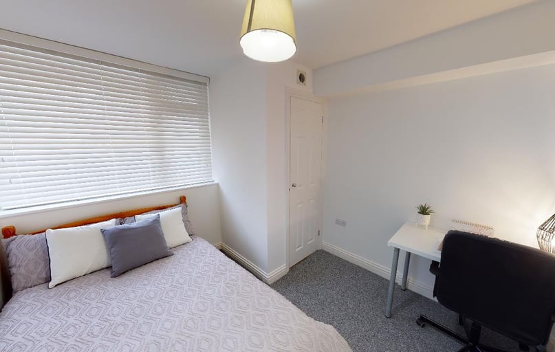 St Pauls Road, University of Portsmouth, Portsmouth - Image 1