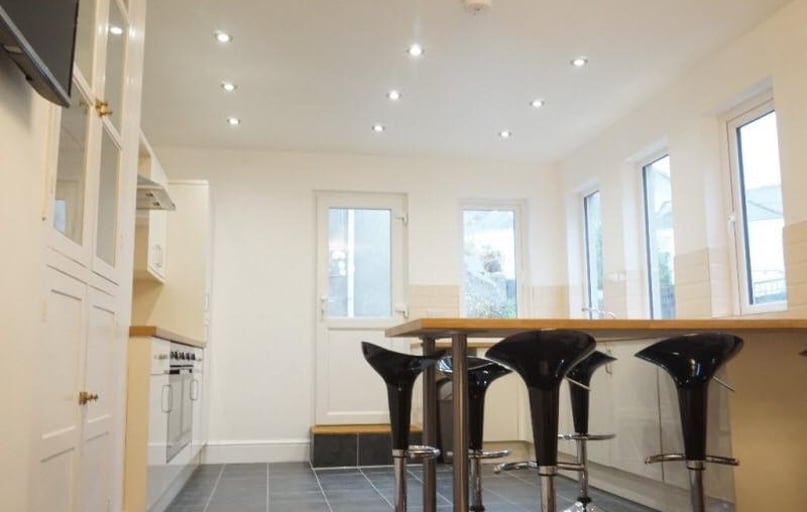 Hillside Avenue , Near university, Plymouth - Image 1