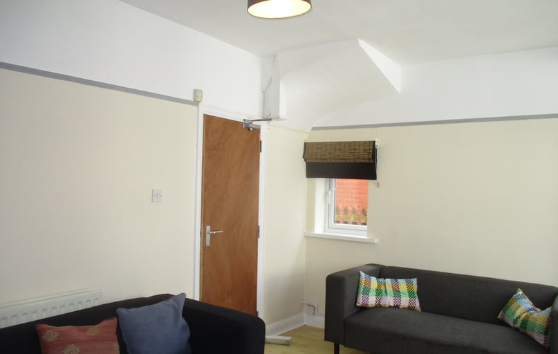 Tang Hall Lane, Layerthorpe, York - Image 1