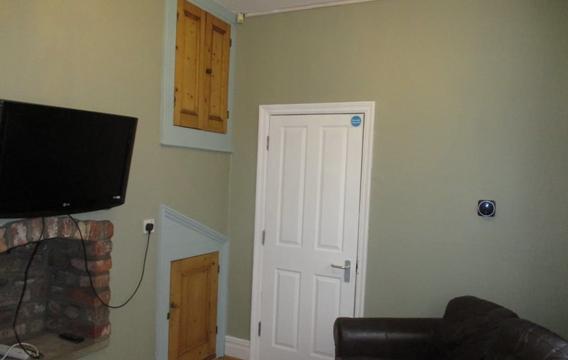 Feversham Crescent, Clifton, York - Image 1