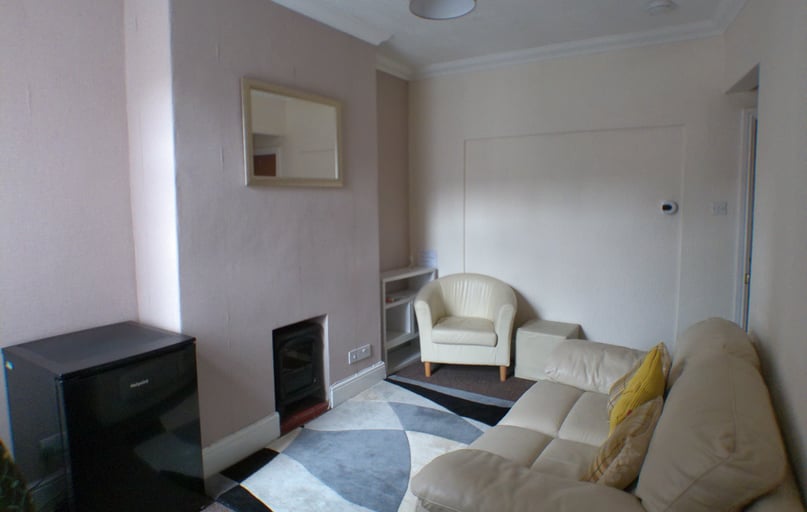 Earle Street, The Groves, York - Image 1