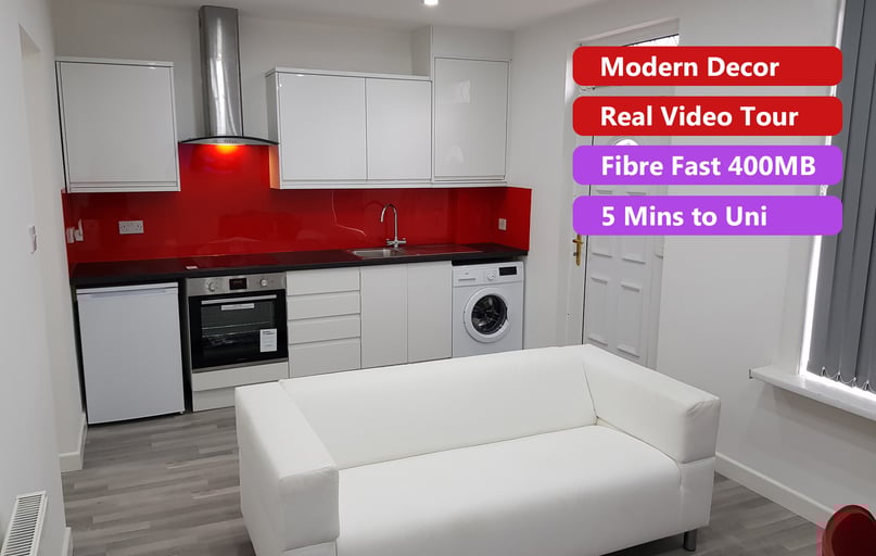 Manor Street, Newsome, Huddersfield - Image 1