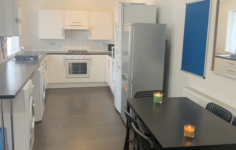 Empress Road, Kensington, Liverpool - Image 1