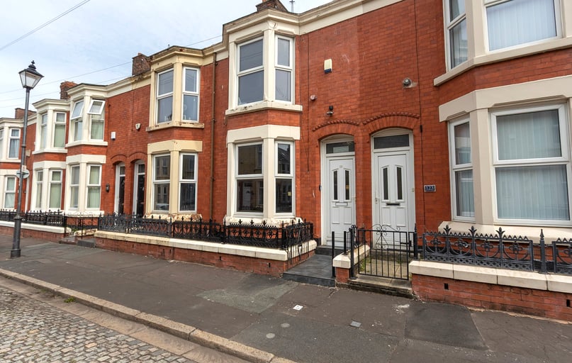 Empress Road, Kensington, Liverpool - Image 1