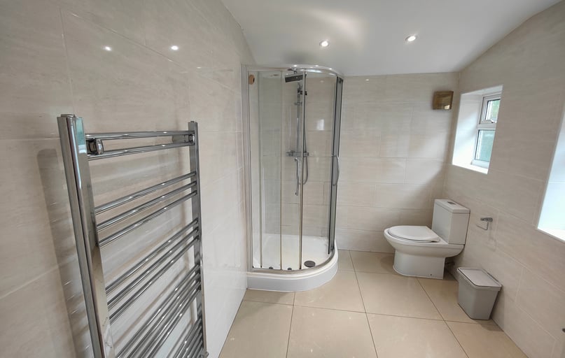 Warwards Lane, Selly Park, Birmingham - Image 1