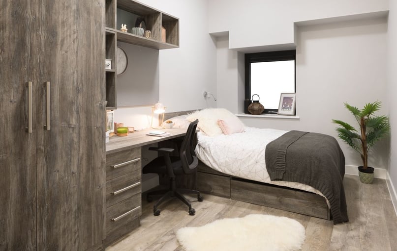 Station Street, University of Portsmouth, Portsmouth - Image 1