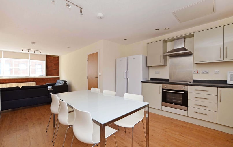 Bells Square, Devonshire Green, Sheffield - Image 1