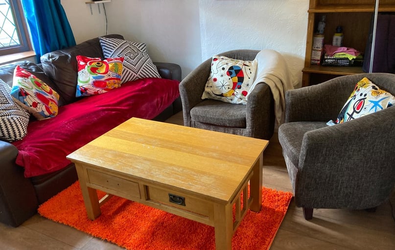 The Avenue, Bevendean, Brighton - Image 1