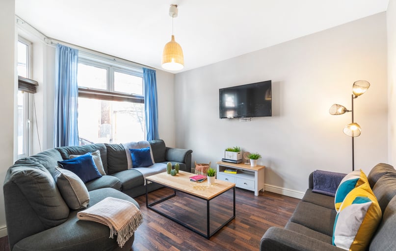 Edenhall Avenue, Burnage, Manchester - Image 1