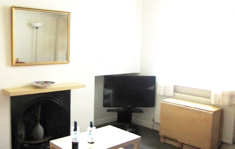 Belle vue street, Heslington, York - Image 1