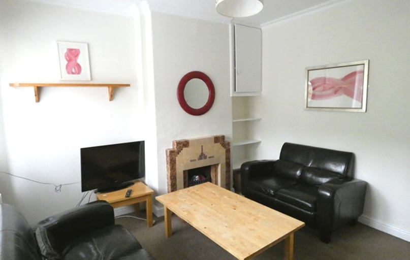 Gordon street, Heslington, York - Image 1