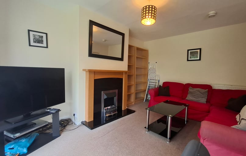 The crescent, Heslington, York - Image 1