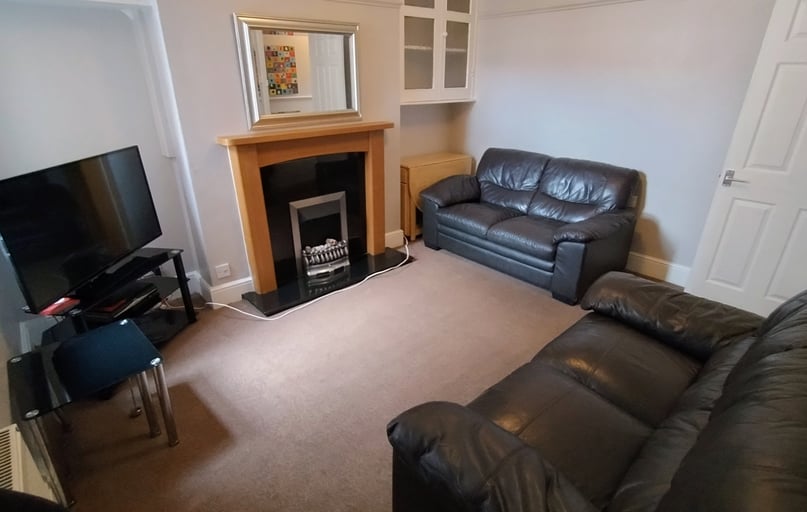 Siward street, Hull road, York - Image 1