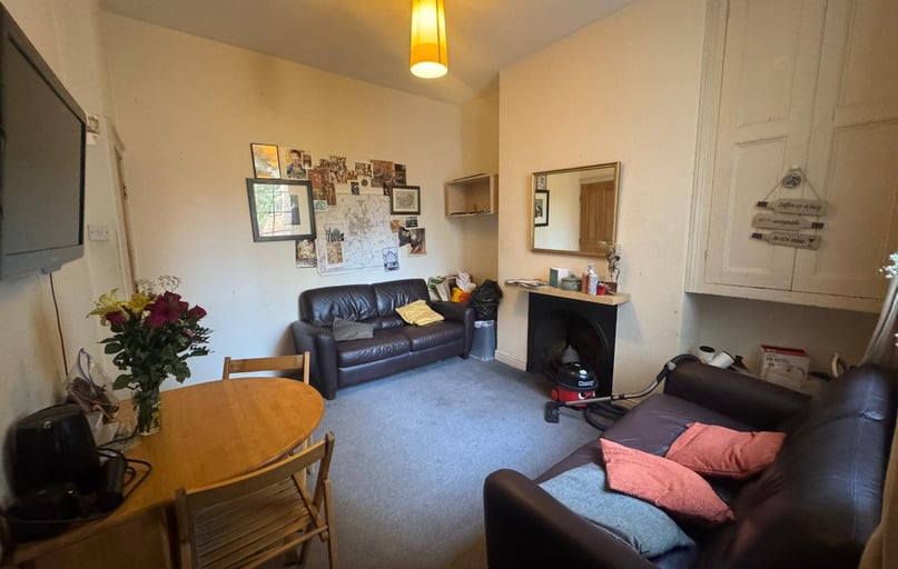 Belle vue street, Heslington, York - Image 1