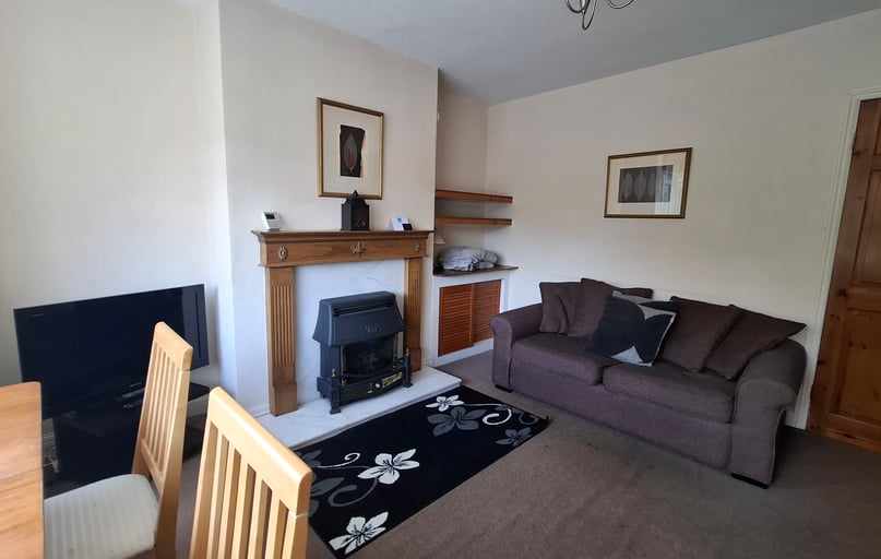 Milson grove, Hull road, York - Image 1