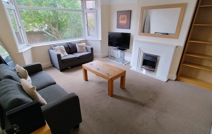 Hull road, York - Image 1