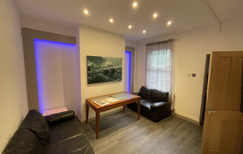 Carlton Road, Seedley, Salford - Image 1