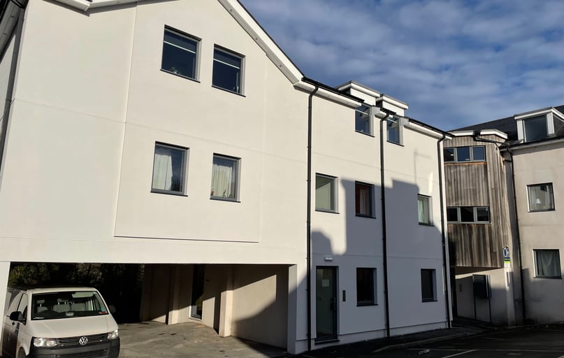 Hoopern Mews, Near university, Exeter - Image 1