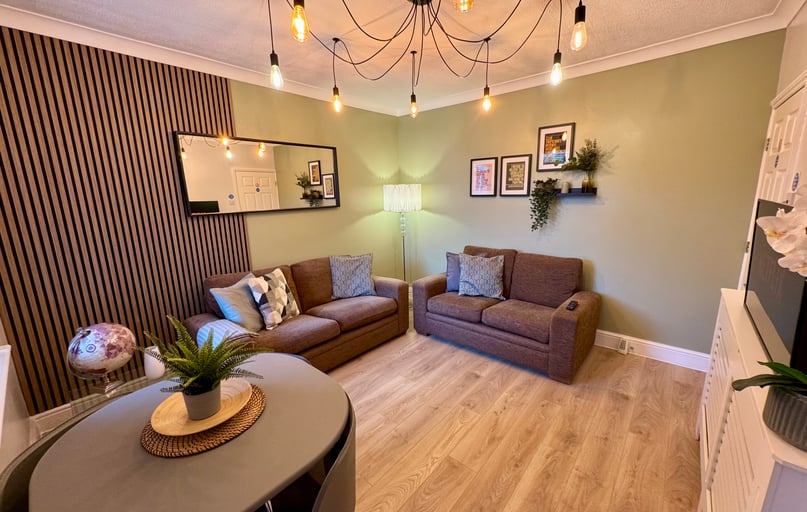 Thirlestane Road, Far cotton, Northampton - Image 1