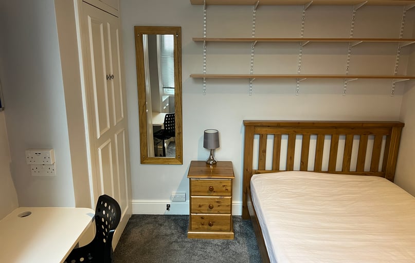 Kingsthorpe Grove, Kingsthorpe, Northampton - Image 1