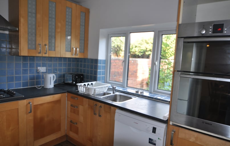 Park Road, Mount pleasant, Exeter - Image 1