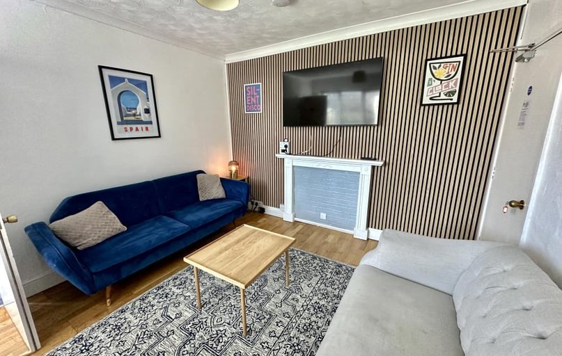 Farley Street, St Johns, Worcester - Image 1