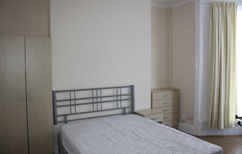 Rhyddings Terrace, Uplands, Swansea - Image 1