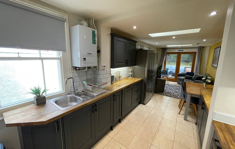 Ashlin Grove, West End, Lincoln - Image 1