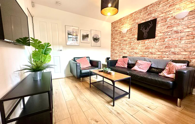 Abingdon Road, Teeside University, Middlesbrough - Image 1