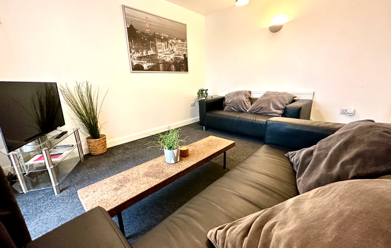 Borough Road, Teeside University, Middlesbrough - Image 1