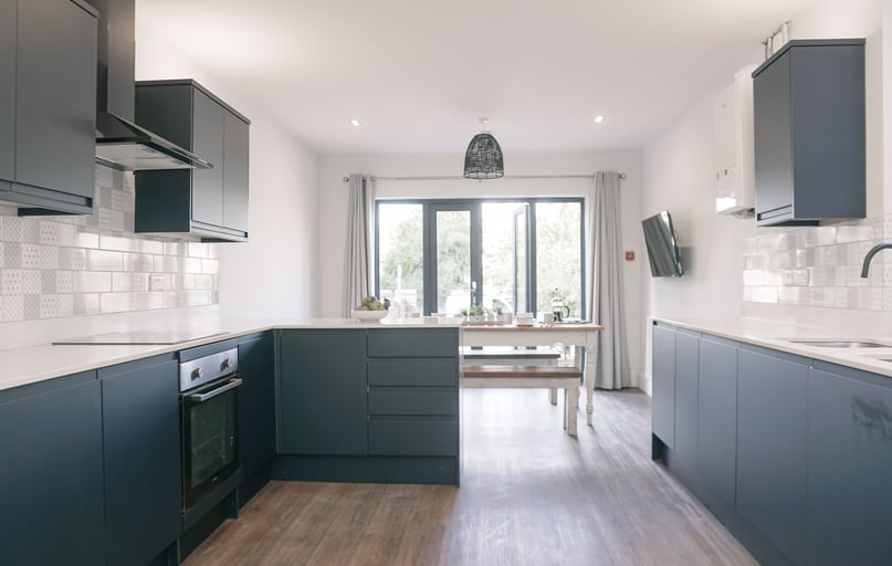 Bouverie street, Near university, Chester - Image 1