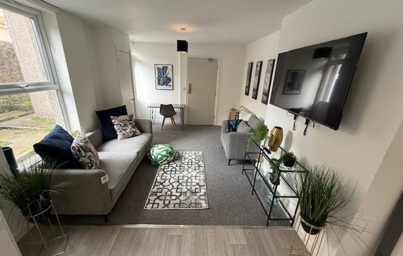 Hill Park Crescent, Greenbank, Plymouth - Image 1