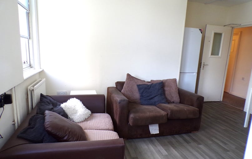 Aylward Street, University of Portsmouth, Portsmouth - Image 1