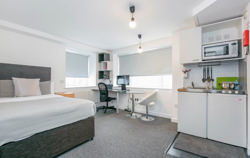 Herbal Hill, Farringdon, London - Image 1