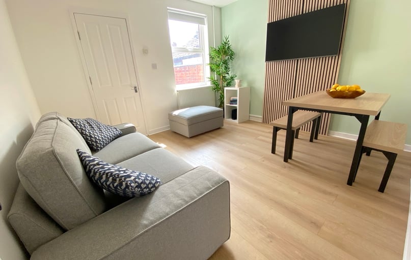 Northfield Road, Hillfields, Coventry - Image 1