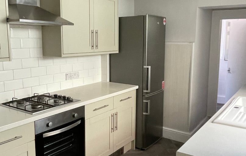 Bath Road, Southsea, Portsmouth - Image 1