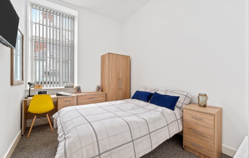 North Hill, Greenbank, Plymouth - Image 1