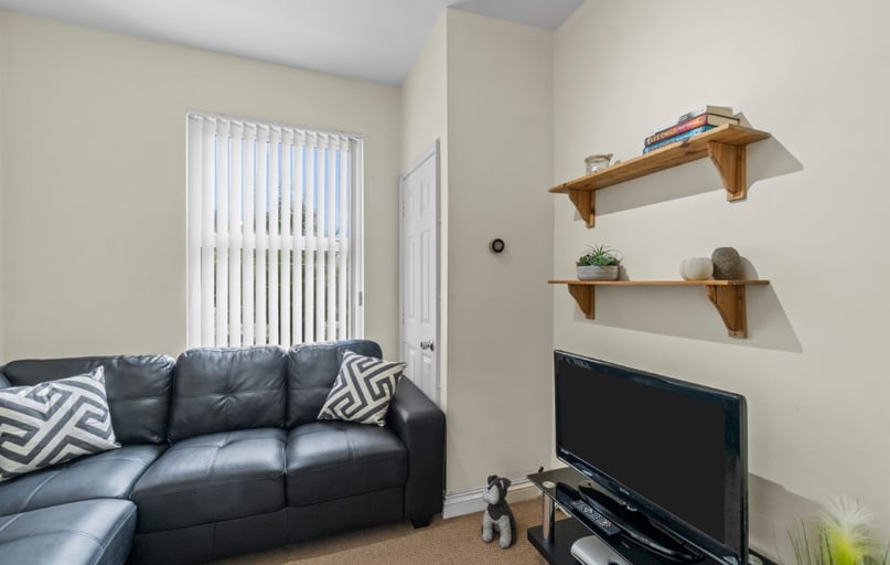 Bedford Terrace, North Hill, Plymouth - Image 1