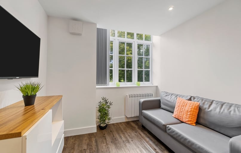 North Hill, Plymouth - Image 1